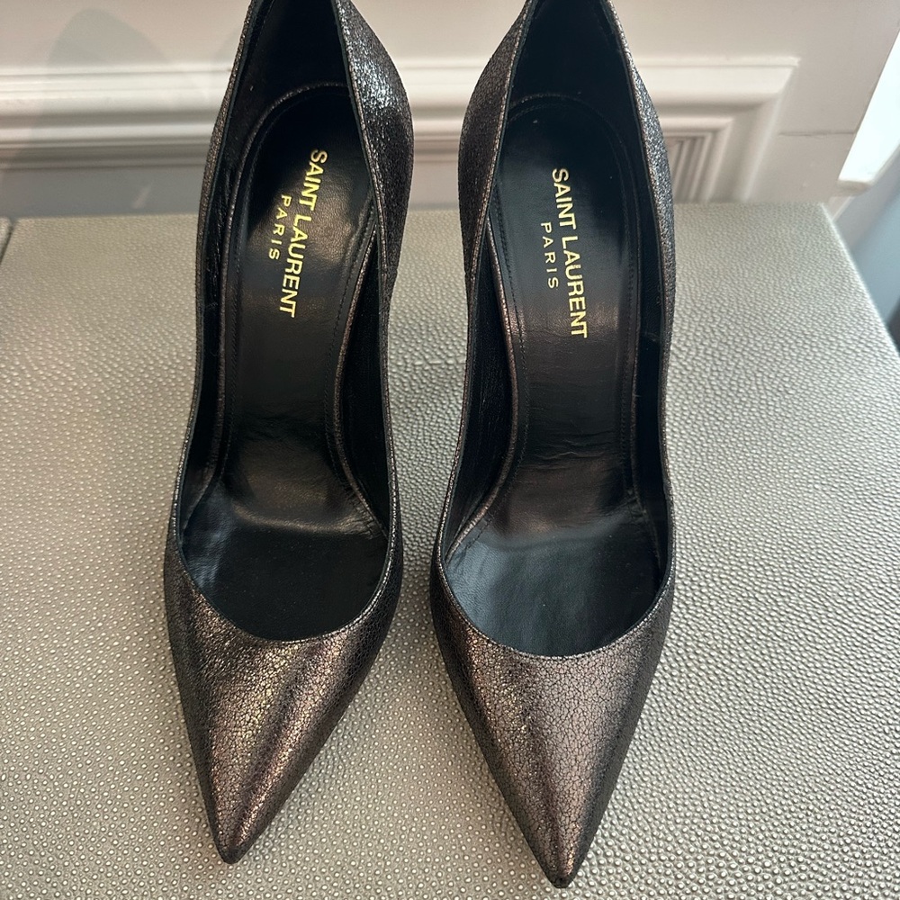 Saint Laurent metallic  Stiletto Heels with Pointed Toe